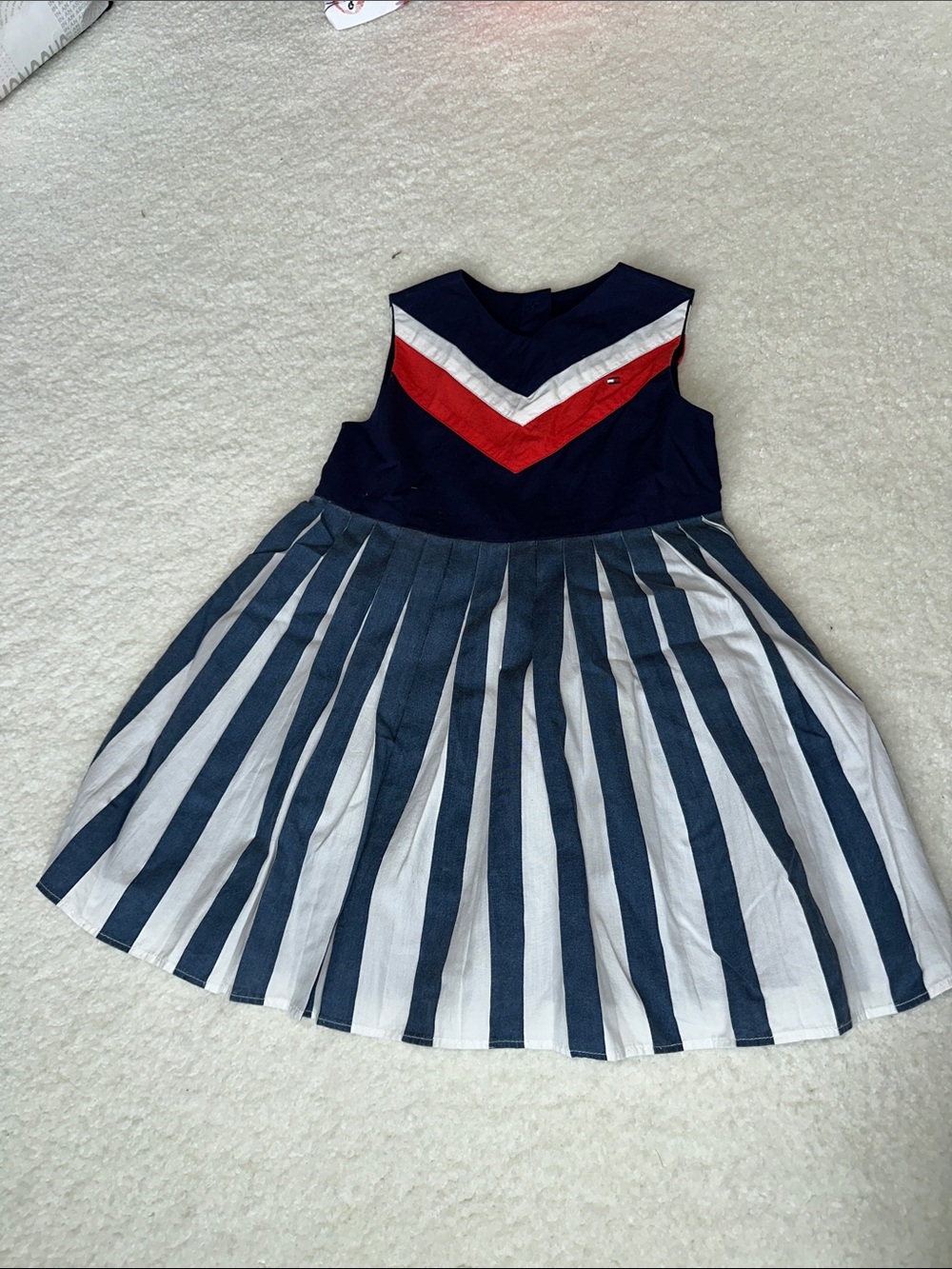 Tommy Hilfiger Girls 2T dress pleated Navy